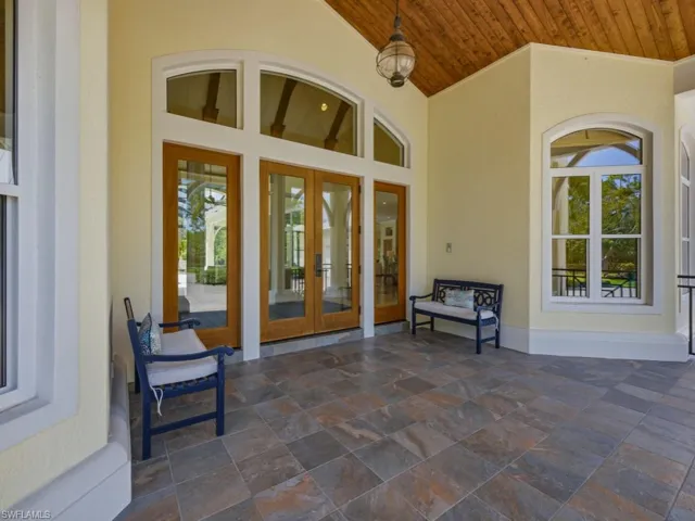 7051 Hunters Rd, Naples, Florida 34109