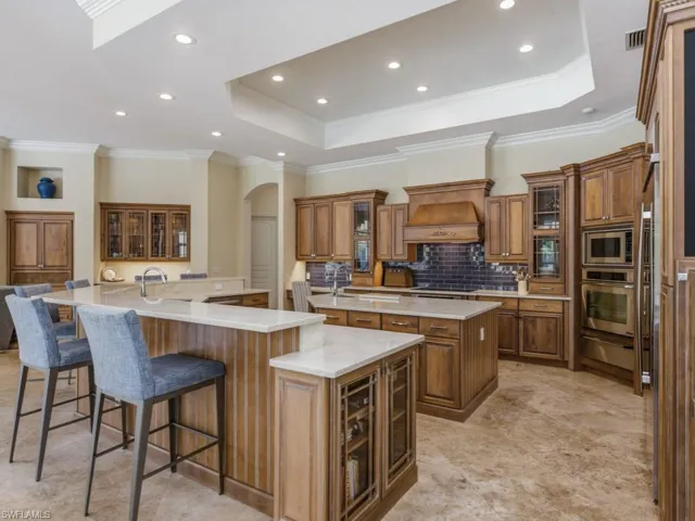 7051 Hunters Rd, Naples, Florida 34109