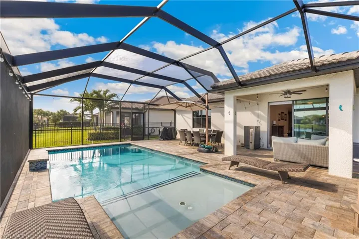Everything You Need to Enjoy Living in Paradise!