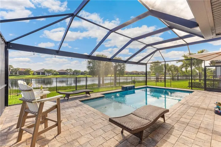 New Pool and Enclosure Added in 2023!