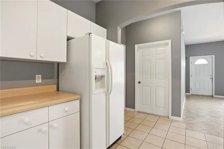 2433 George Ave S, Lehigh Acres, Florida 33973