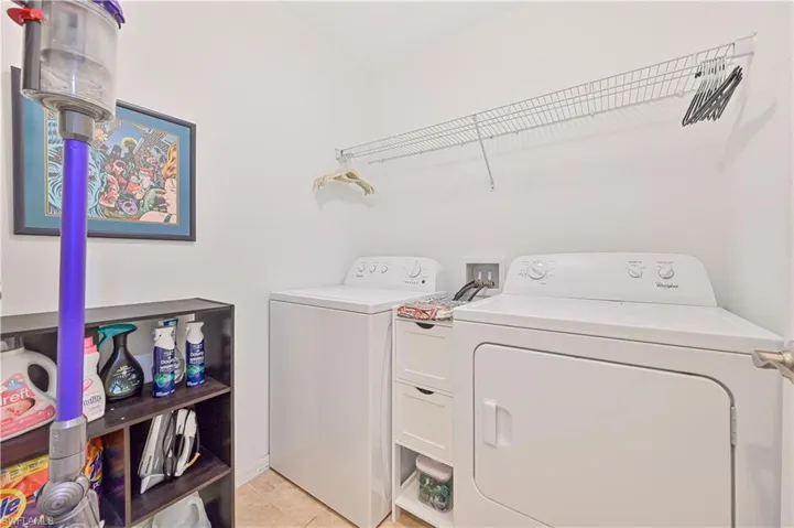 3889  Tilbor  CIR, Fort Myers, FL 33916