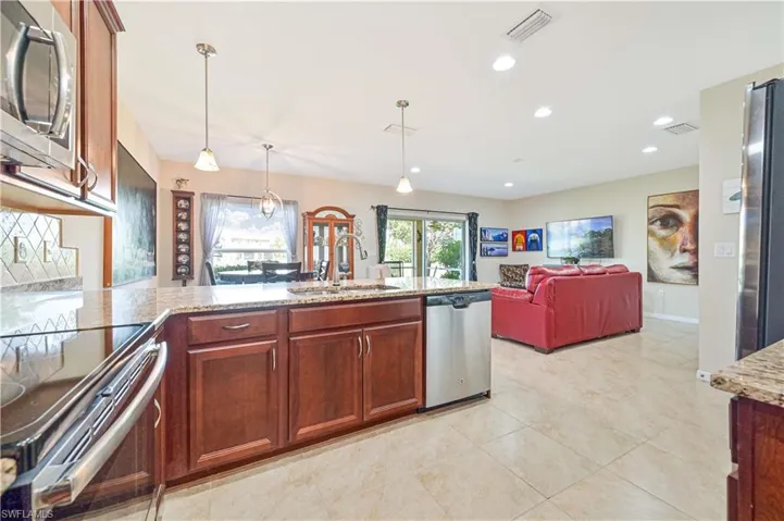 3889  Tilbor  CIR, Fort Myers, FL 33916
