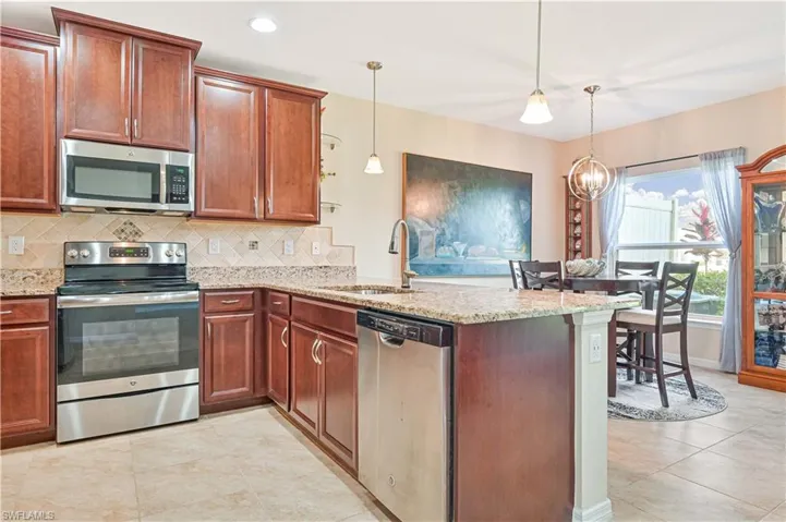 3889  Tilbor  CIR, Fort Myers, FL 33916