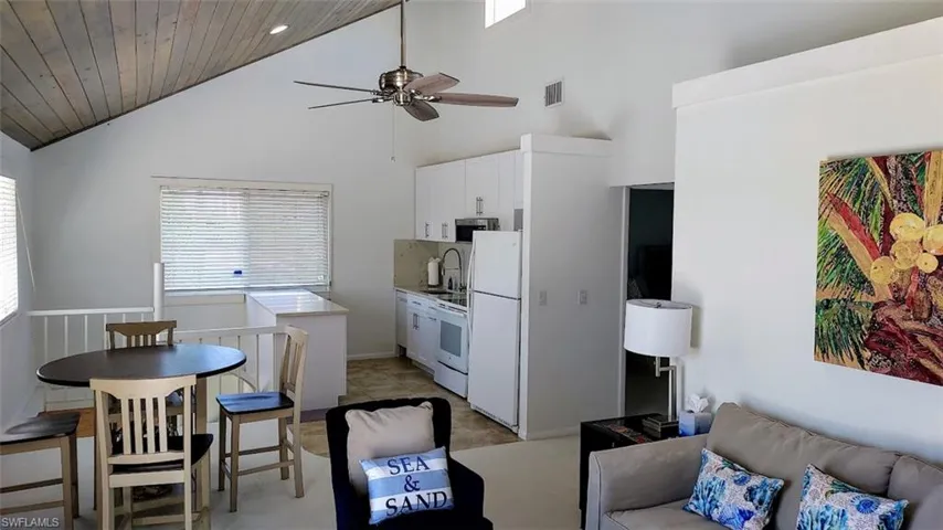 140 Estrellita Dr, Fort Myers Beach, Florida 33931