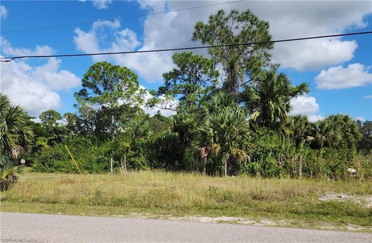 6551 Astoria Ave - Front Of Lot