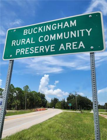 Great Buckingham Location!