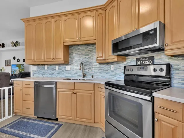 Glass Tile Backsplash