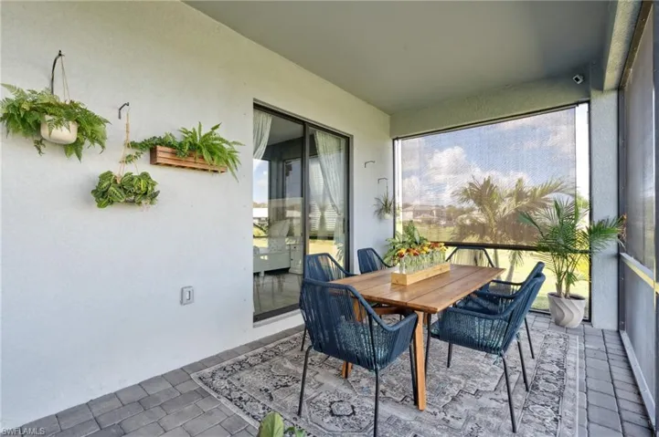 Sunroom / solarium with a healthy amount of sunlight