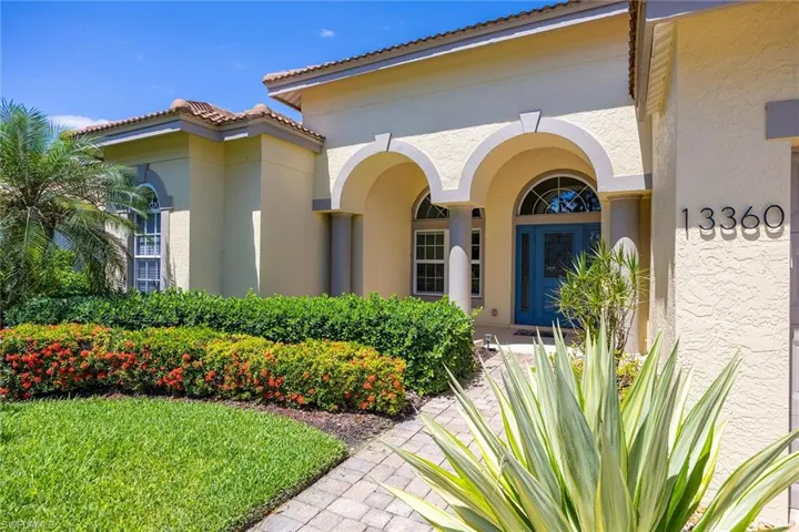 13360 Bridgeford Ave, Bonita Springs, Florida 34135