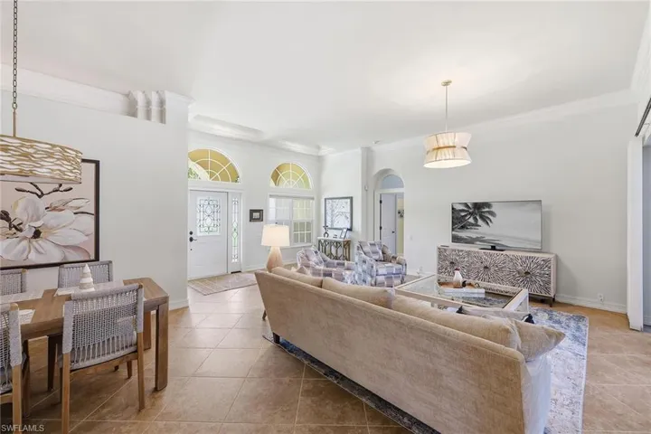 13360 Bridgeford Ave, Bonita Springs, Florida 34135