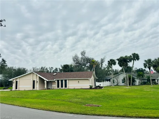 7293  Pelas  CIR, North Fort Myers, FL 33917