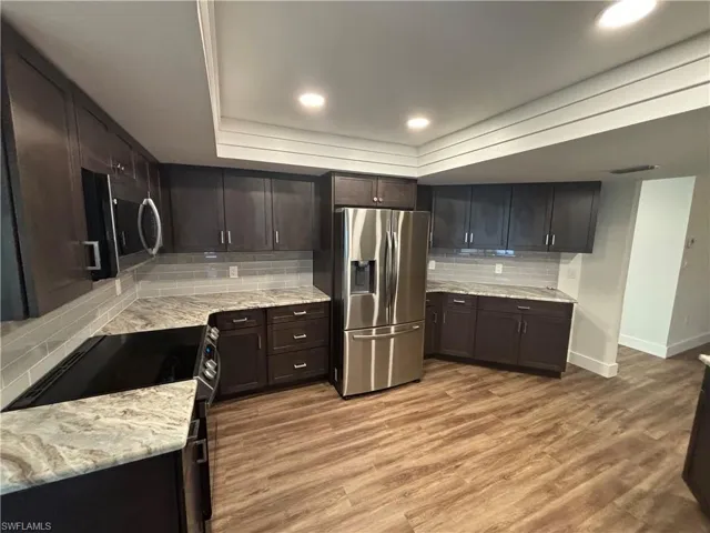 kitchen - lots of counter space.