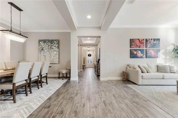 3684  Pilot  CIR, Naples, FL 34120