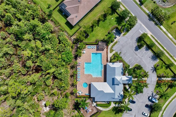 3684  Pilot  CIR, Naples, FL 34120