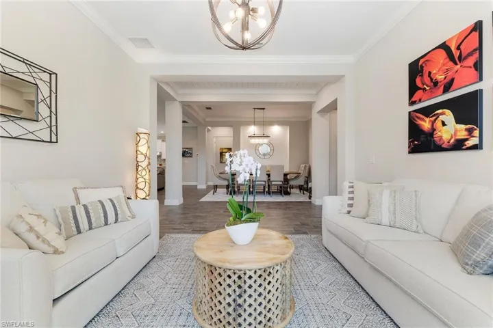 3684  Pilot  CIR, Naples, FL 34120