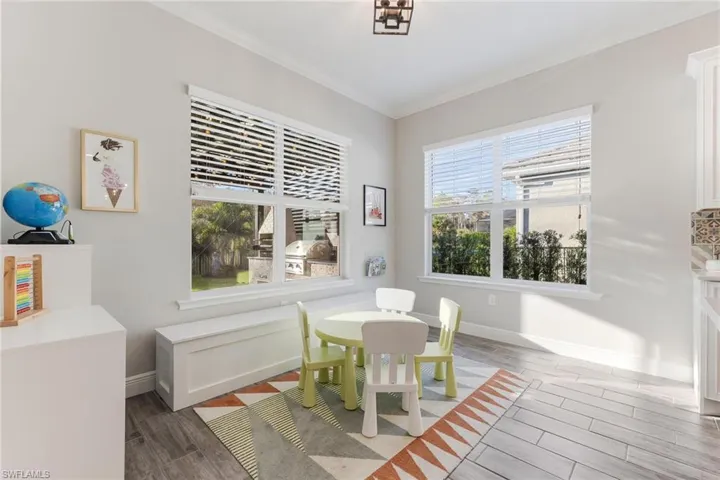 3684  Pilot  CIR, Naples, FL 34120