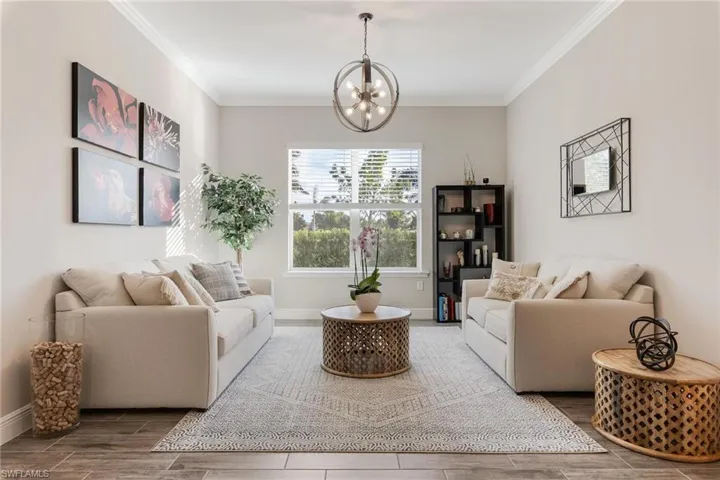3684  Pilot  CIR, Naples, FL 34120