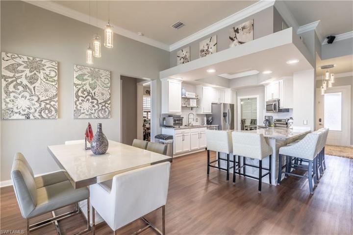 8506 Deimille CT, NAPLES FL 34114