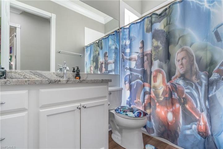 8506 Deimille CT, NAPLES FL 34114