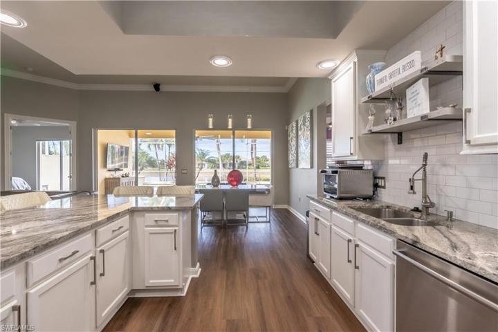 8506 Deimille CT, NAPLES FL 34114