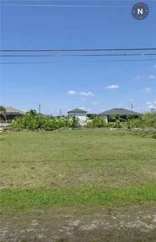 1015 Nw 13th St, Cape Coral, Florida 33993