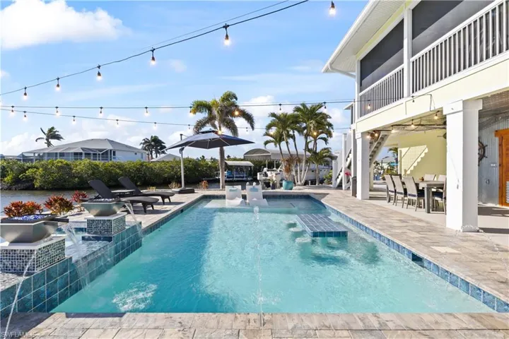 Resort-Style Outdoor Oasis!