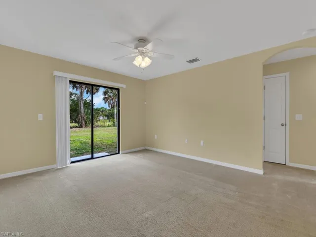 121 Shadow Lakes DR, LEHIGH ACRES FL 33974