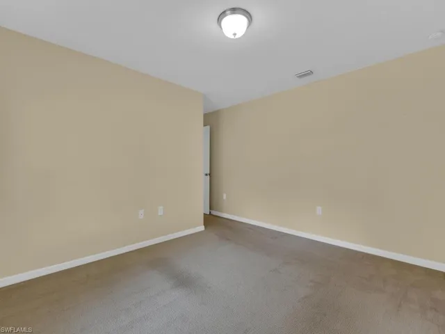 121 Shadow Lakes DR, LEHIGH ACRES FL 33974