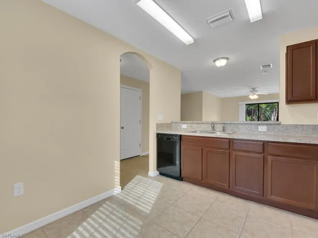 121 Shadow Lakes DR, LEHIGH ACRES FL 33974