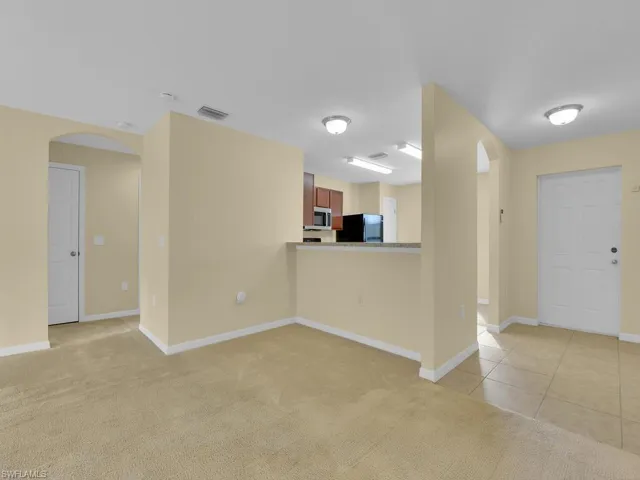 121 Shadow Lakes DR, LEHIGH ACRES FL 33974