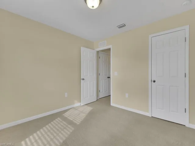 121 Shadow Lakes DR, LEHIGH ACRES FL 33974
