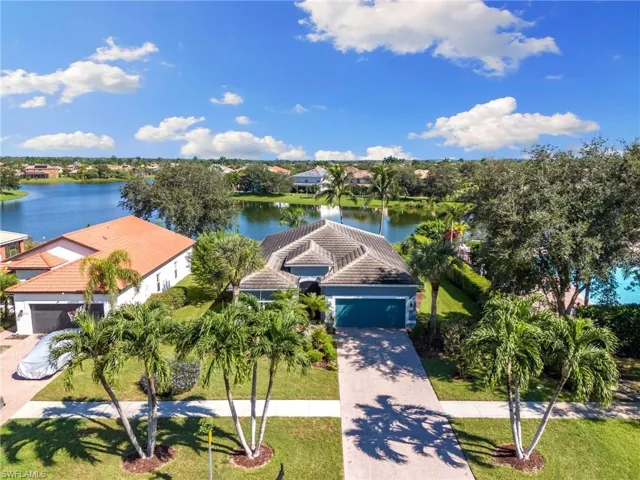 2720  Orange Grove  TRL, Naples, FL 34120