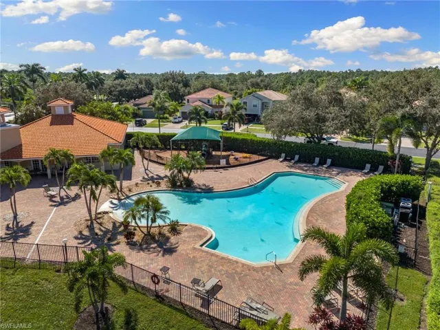 2720  Orange Grove  TRL, Naples, FL 34120