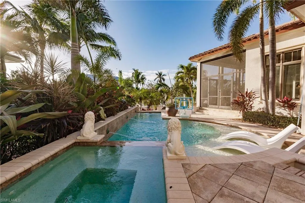 1801 Kingfish RD, Naples, FL 34102,225023667