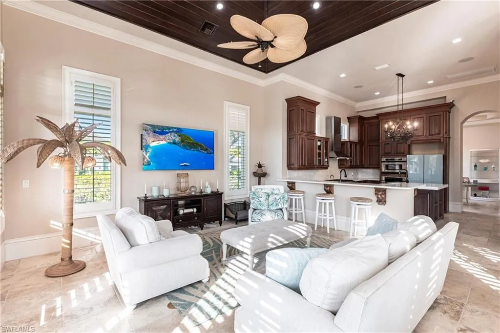1801 Kingfish RD, Naples, FL 34102,225023667