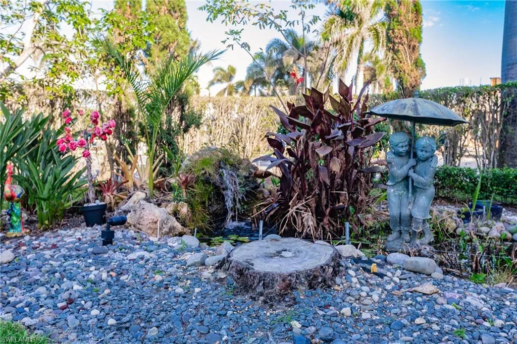 1801 Kingfish RD, Naples, FL 34102,225023667