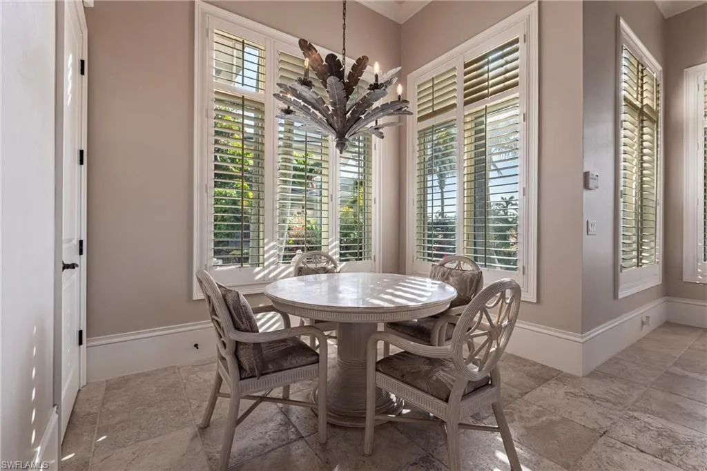 1801 Kingfish RD, Naples, FL 34102,225023667