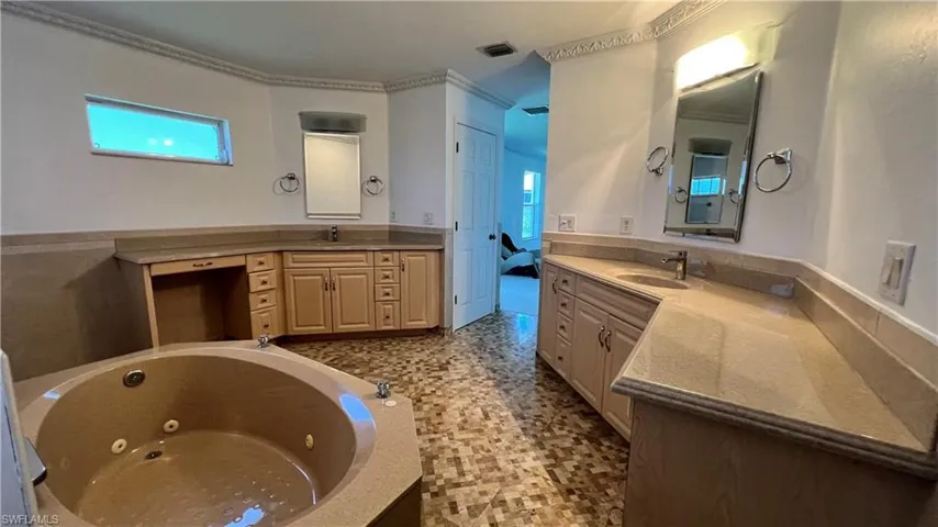 2712 5th St W, Lehigh Acres, Florida 33971