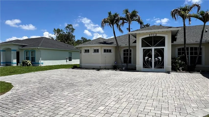 2712 5th St W, Lehigh Acres, Florida 33971