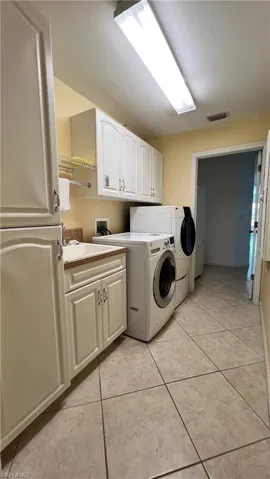 2712 5th St W, Lehigh Acres, Florida 33971