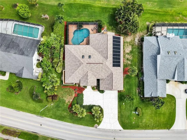 2108 Imperial Golf Co Blvd, Naples, Florida 34110