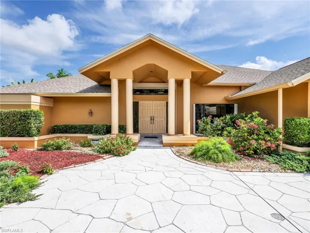 2108 Imperial Golf Co Blvd, Naples, Florida 34110