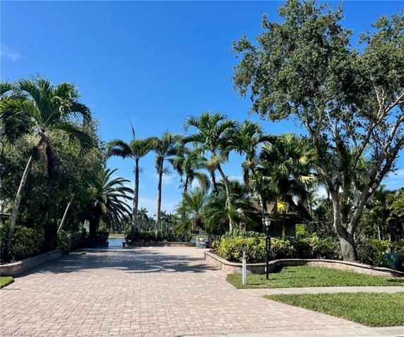 4865  Southern Breeze  DR, NAPLES, FL 34114