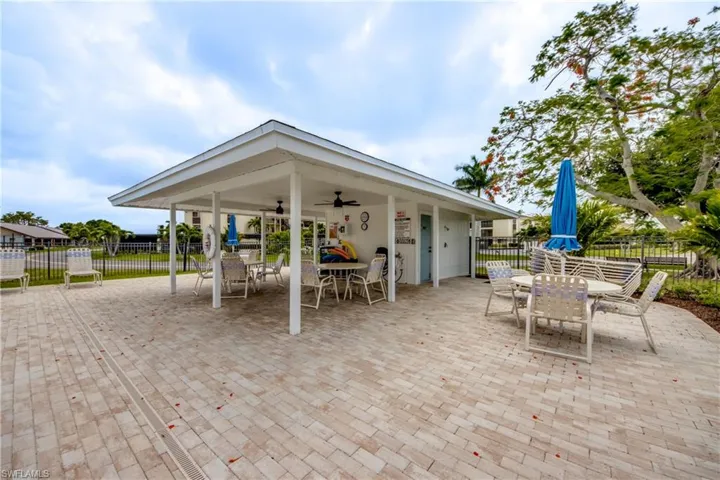 16521  Bayleaf  LN, Fort Myers, FL 33908