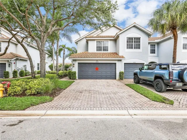 15620 Marcello Cir 160, Naples, Florida 34110