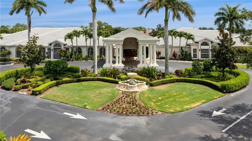 View of front of property with a front yard