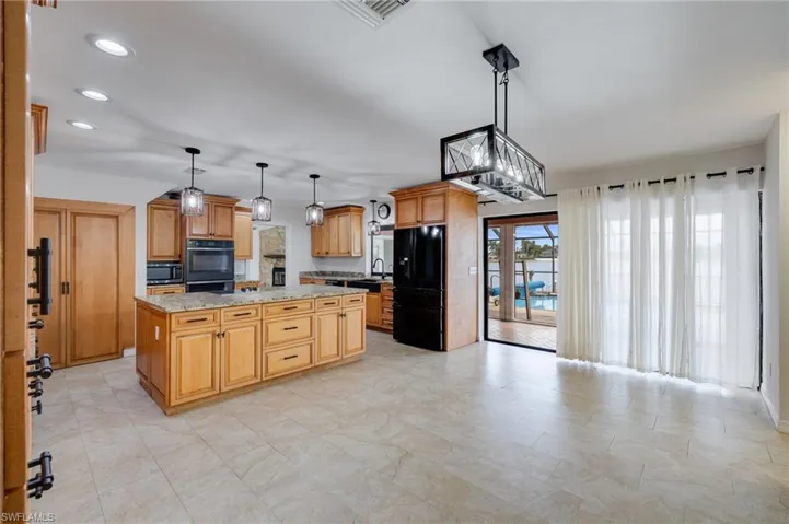 1623 Sw 6th Ave, Cape Coral, Florida 33991