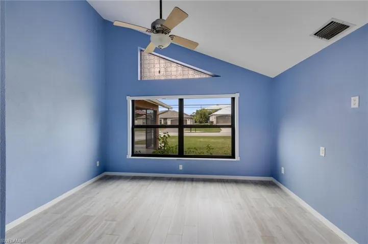 GUEST ROOM 2