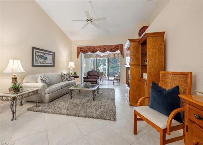 5716  Greenwood  CIR, Naples, FL 34112